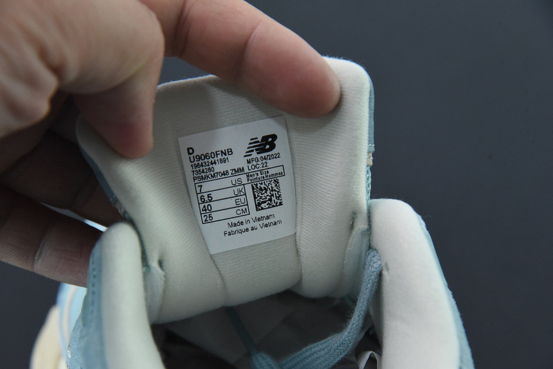 new balance sneaker