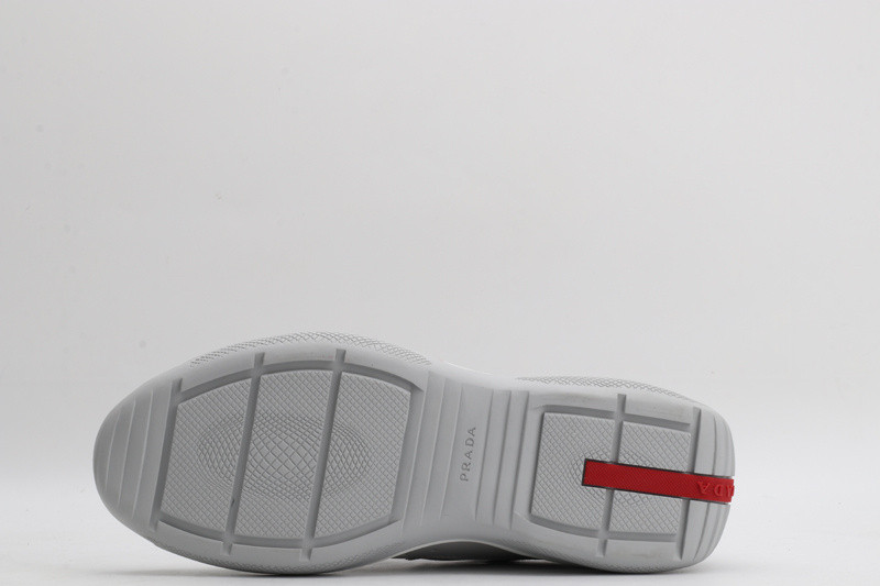 pr sneaker