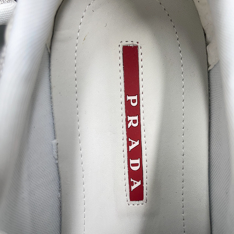 pr sneaker