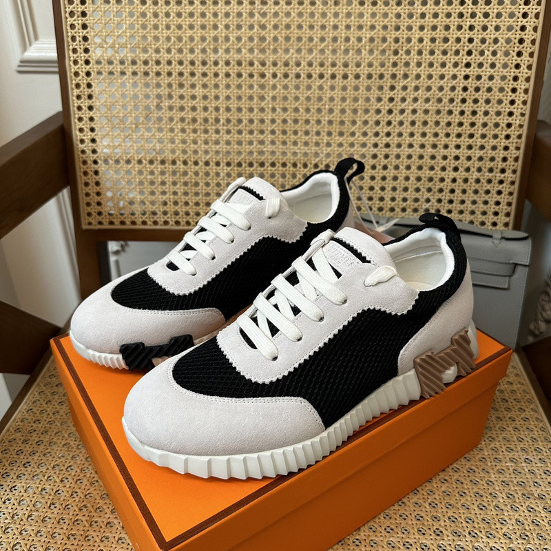 H**mes sneaker