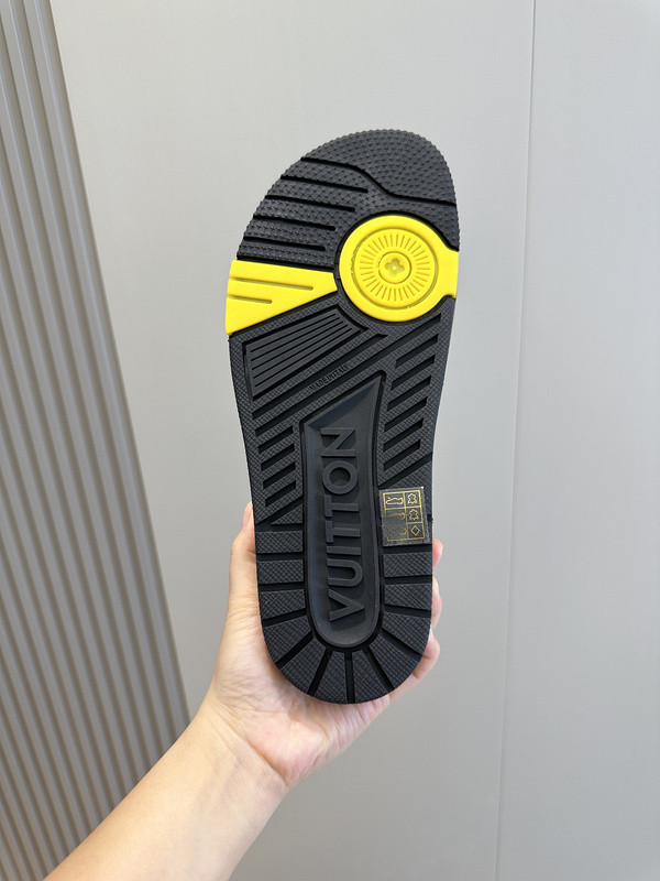 lvt sandals