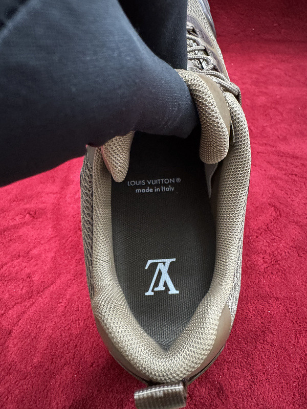 LVT SNEAKERS