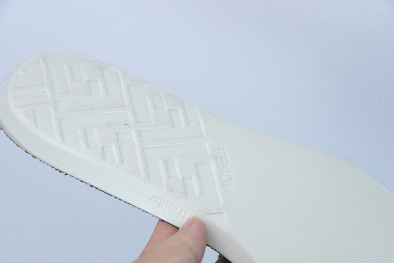 fen sneaker