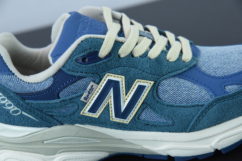 new balance sneaker