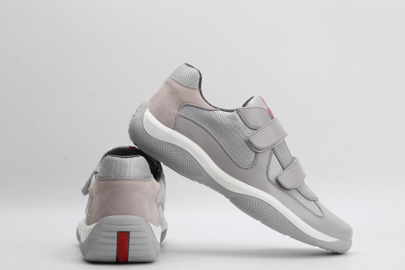 pr sneaker