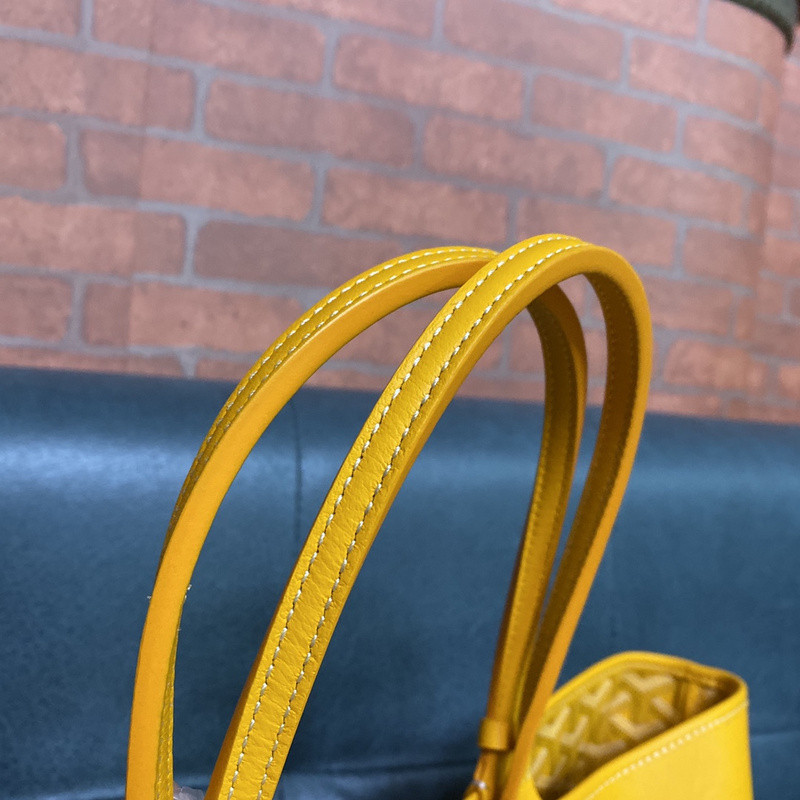 GOYARD PURSE
