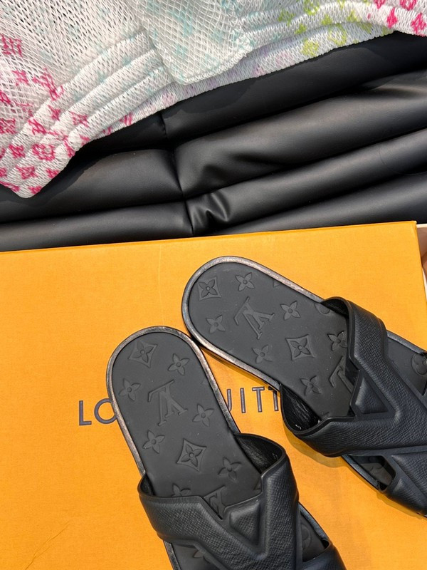 lvt sandals