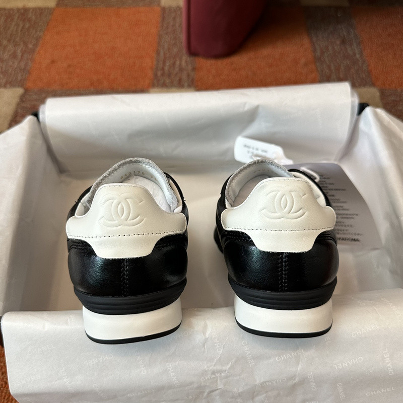Ch*el sneaker