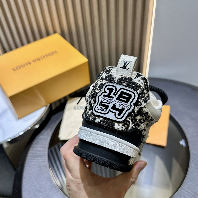 LVT SNEAKERS