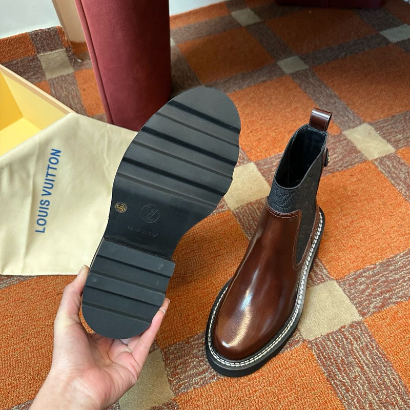 LVT BOOTS