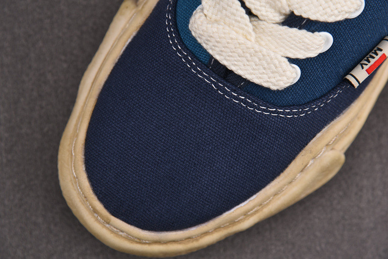 Ma*s*n mihara yasuhiro sneaker