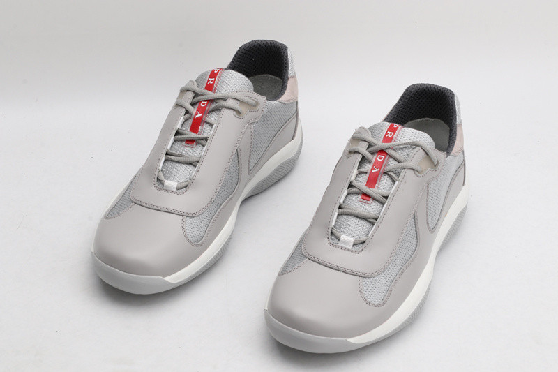 pr sneaker