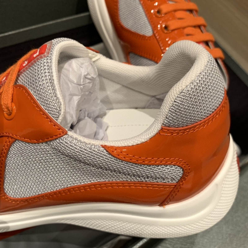 pr sneaker