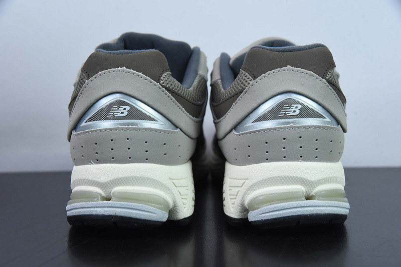 new balance sneaker