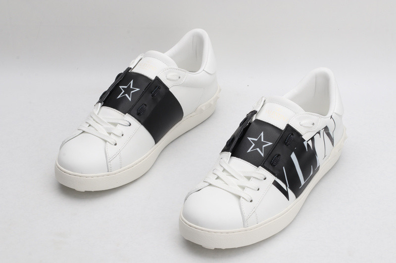 valentino garavani sneaker