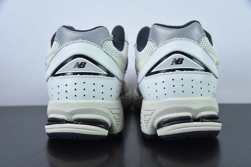 new balance sneaker