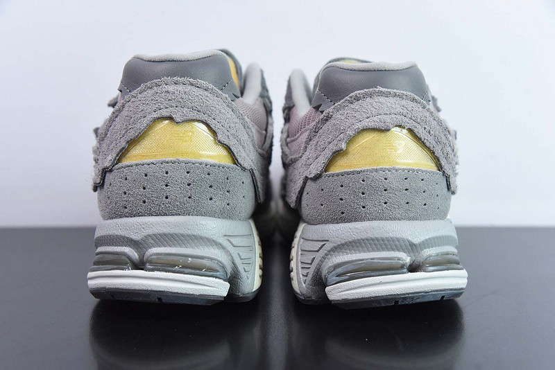 new balance sneaker