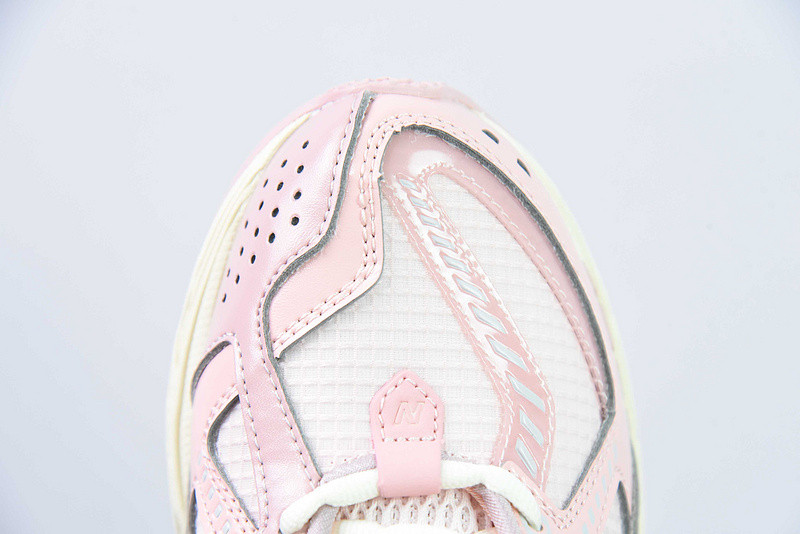 new balance sneaker