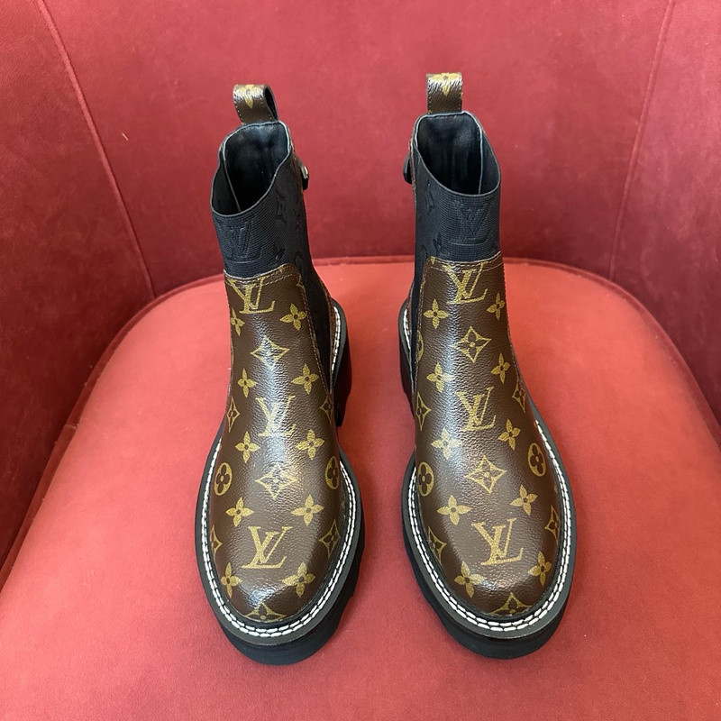 LVT BOOTS