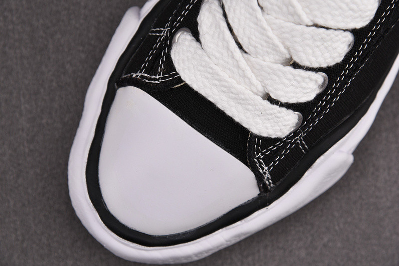 Ma*s*n mihara yasuhiro sneaker