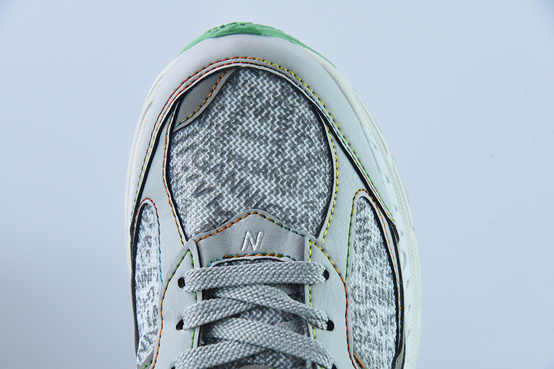 new balance sneaker