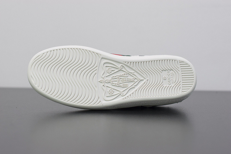 g*u*i ace embroidered low-top sneaker