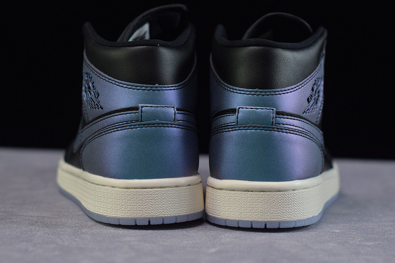 air jordan 1 mid iredescent black (w) bq6472-009