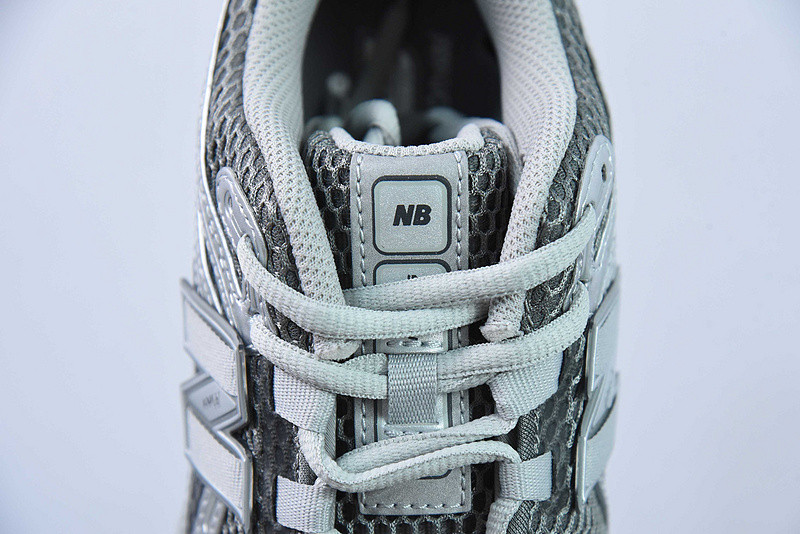 new balance sneaker