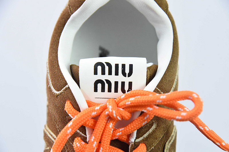 new balance sneaker