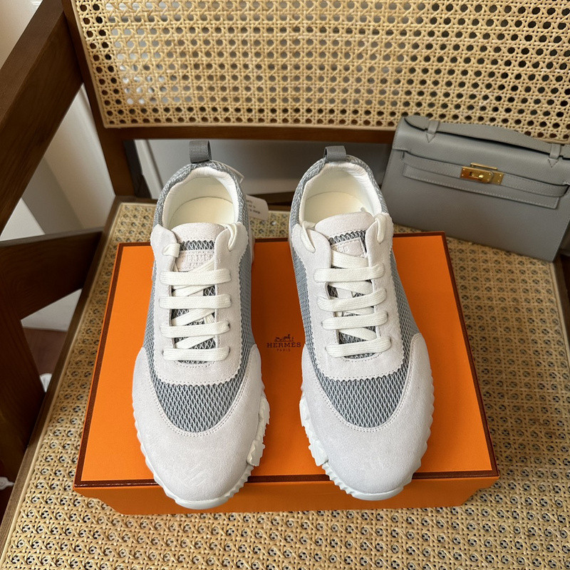 H**mes sneaker