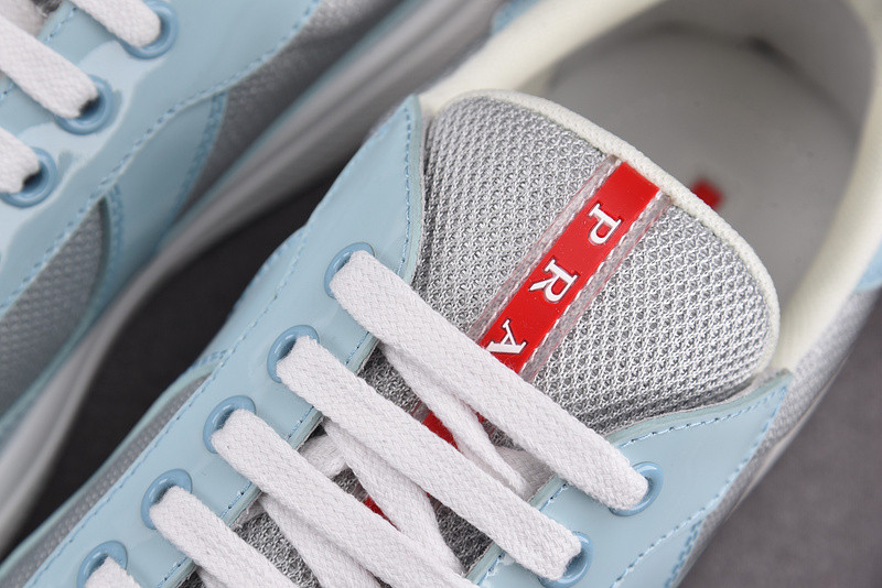 pr sneaker