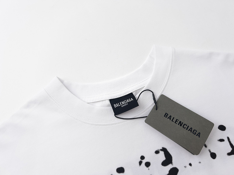 Ba*len*cia*ga clothes
