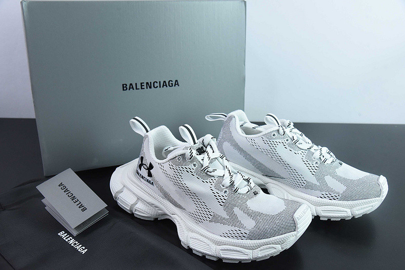 BC 3XL SNEAKER