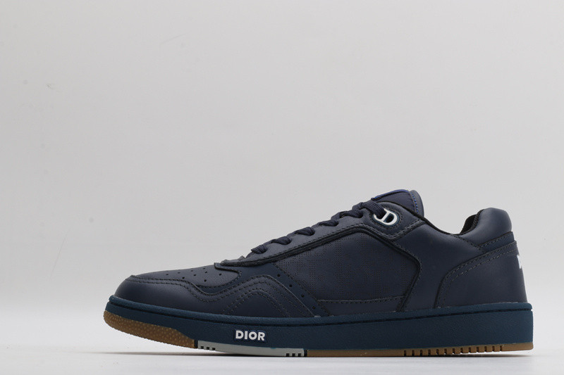 dio* sneaker