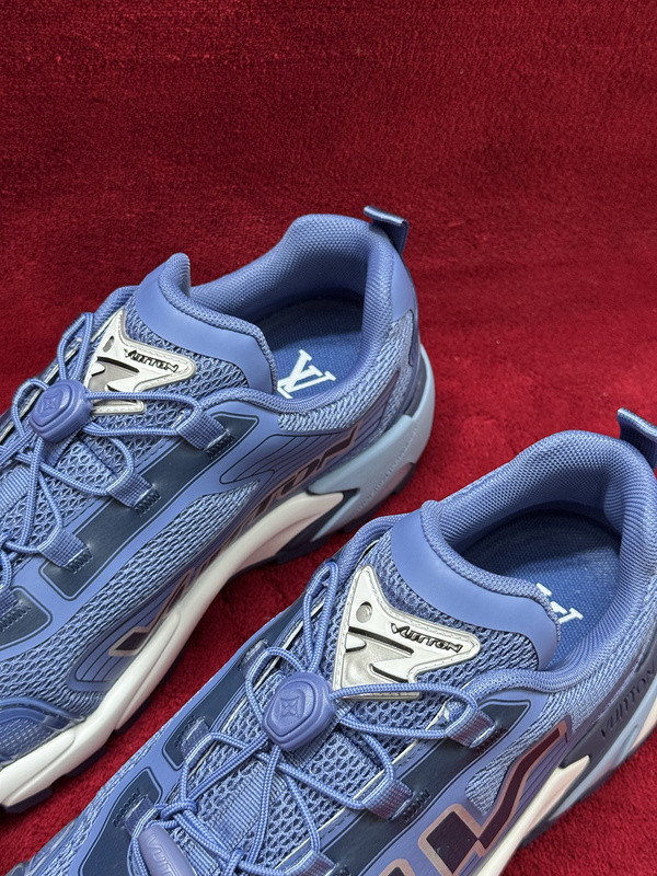LVT SNEAKERS