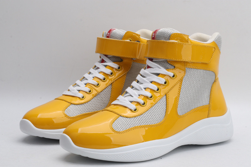 pr sneaker