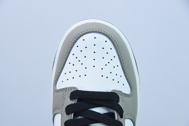 nike dunk low “light smoke grey” dd1503-117