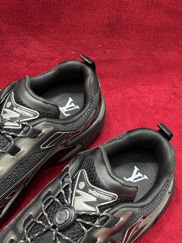 LVT SNEAKERS